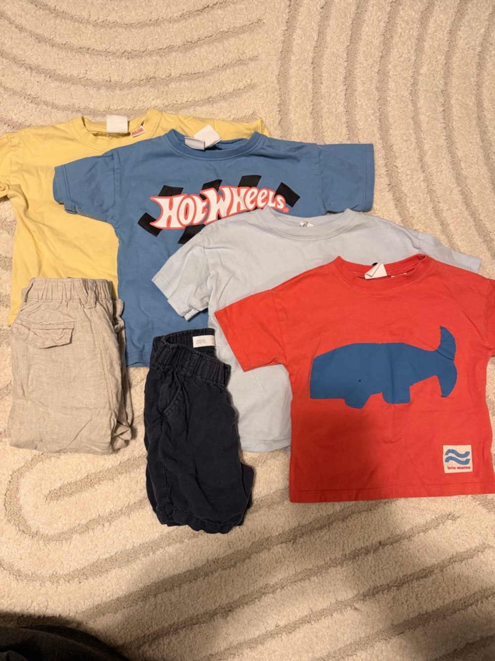 Zara Kids Bundle - four t-shirts, linen shorts and pants 2T